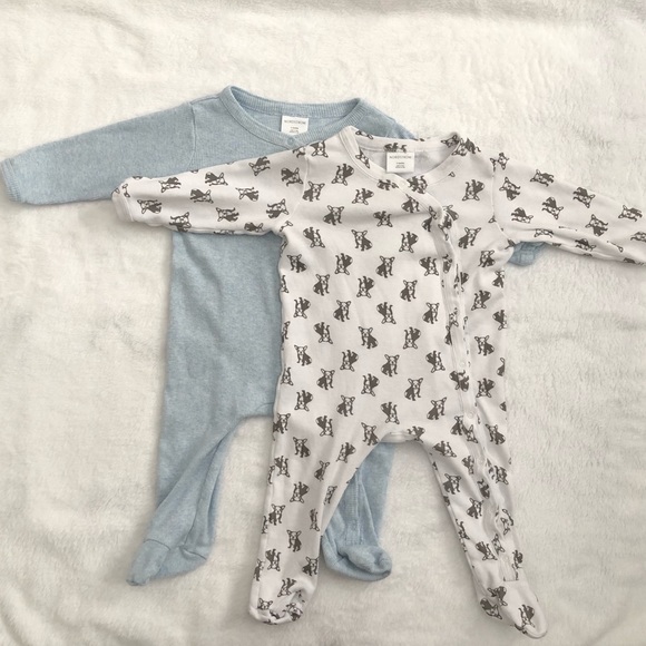 Nordstrom Baby Other - 2 Nordstrom footies 6months